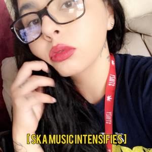 Meet your Posher, Edith